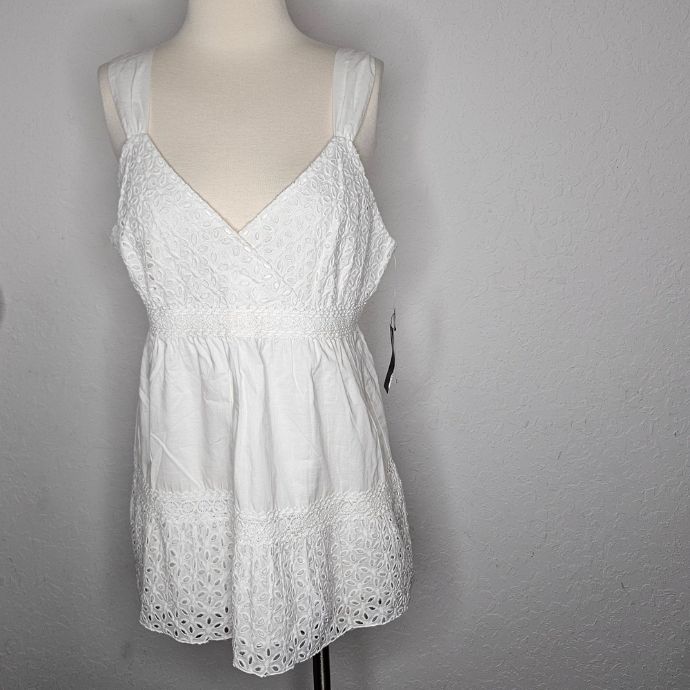 AGB White Eyelet Cotton Top Empire Waist‎ Smocked Bodice Sleeveless Size L NWT